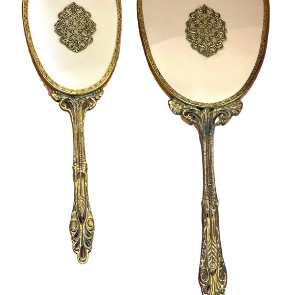 Vintage Antiqued Ormolu Brass heavy ornate metal Vanity set mirror brush - Picture 6 of 11